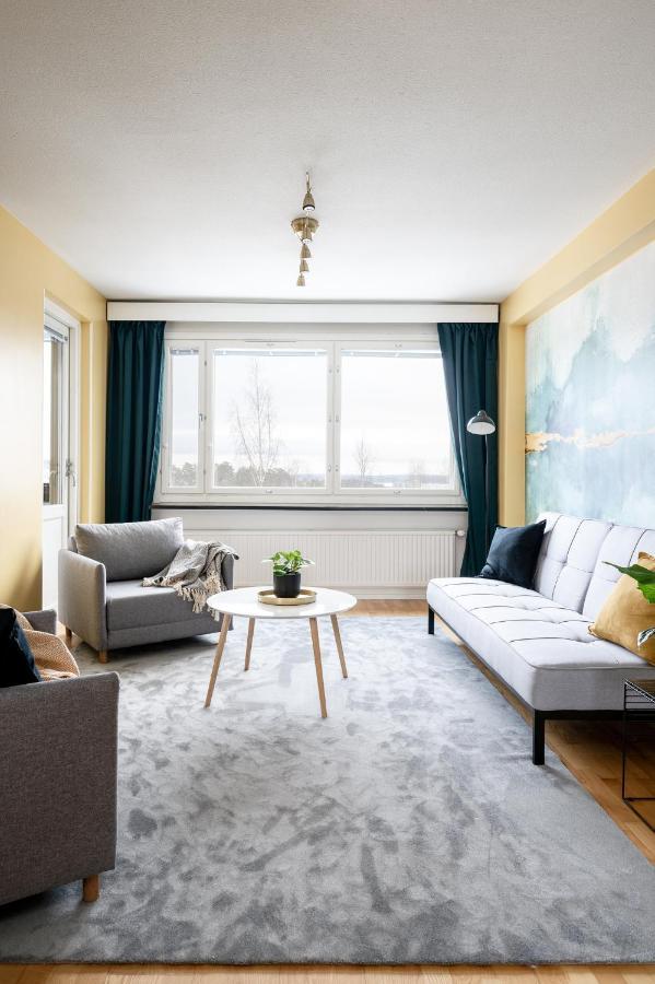 2 Bedroom Apartment With Free Parking And Airconditioning 库奥皮奥 外观 照片